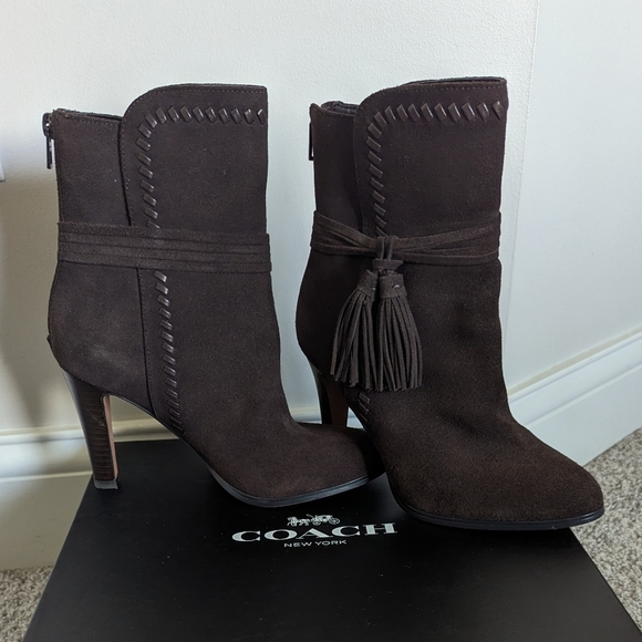 Coach Jessie Suede Silky Nappa Tassel Chestnut Brown Boots sz 7 - Picture 1 of 11